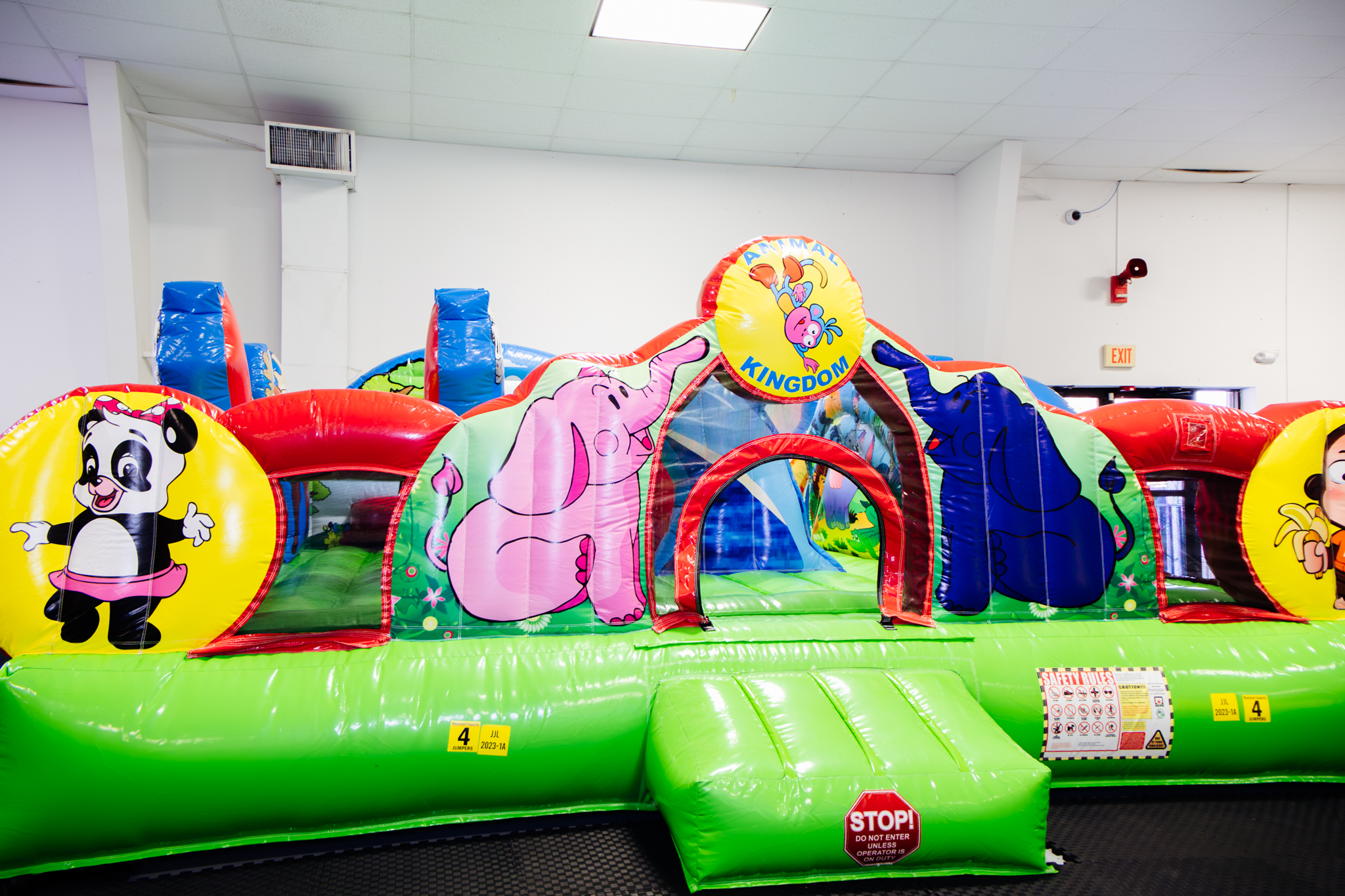 Andover Jumpy Jump Land